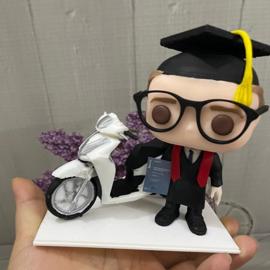 MiniMe personalizzato Versione Laurea - immagine 9